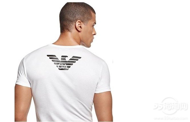 阿玛尼T恤,美国代购 正品 Armani 修身V领背有